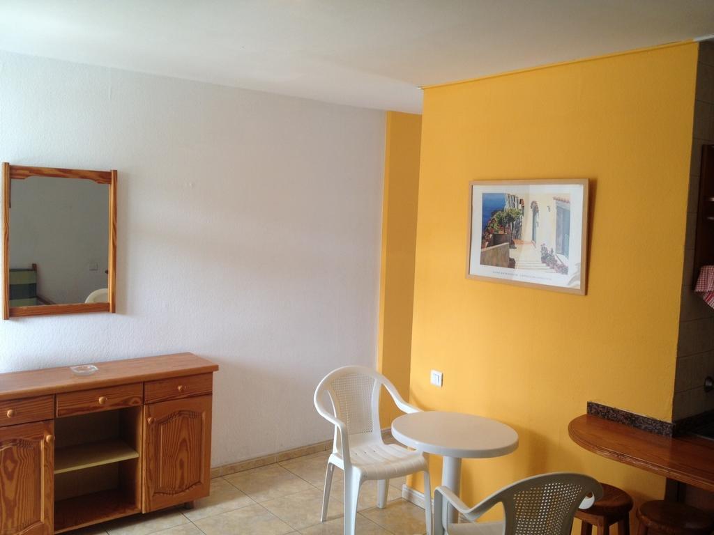 Apartamentos Teror Gran Canaria Екстериор снимка